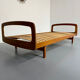 Ancien Lit daybed design Jacques Hauville pour BEMA 1950