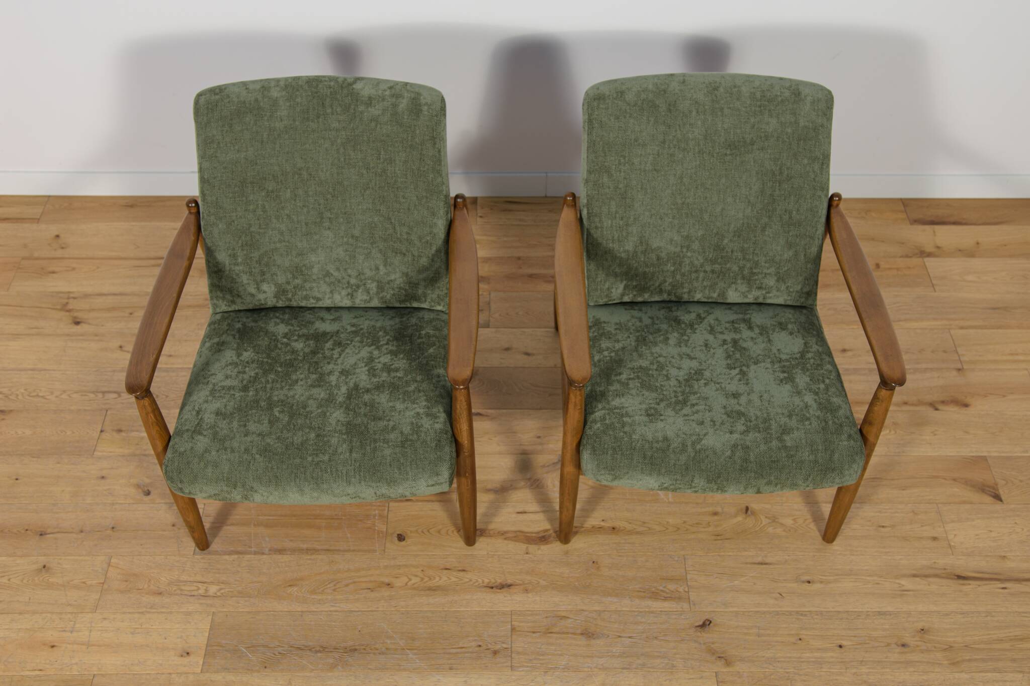 Mid-Century GFM-64 Armchairs by Edmund Homa for Gościcińskie Furniture Factory, Poland, Set of 2