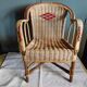 Ancien fauteuil / chaise d'enfant vintage des années 60 en osier / rotin
