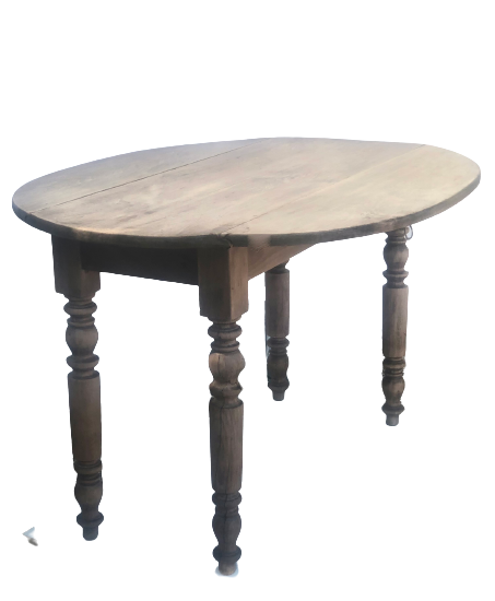 Oval flap table