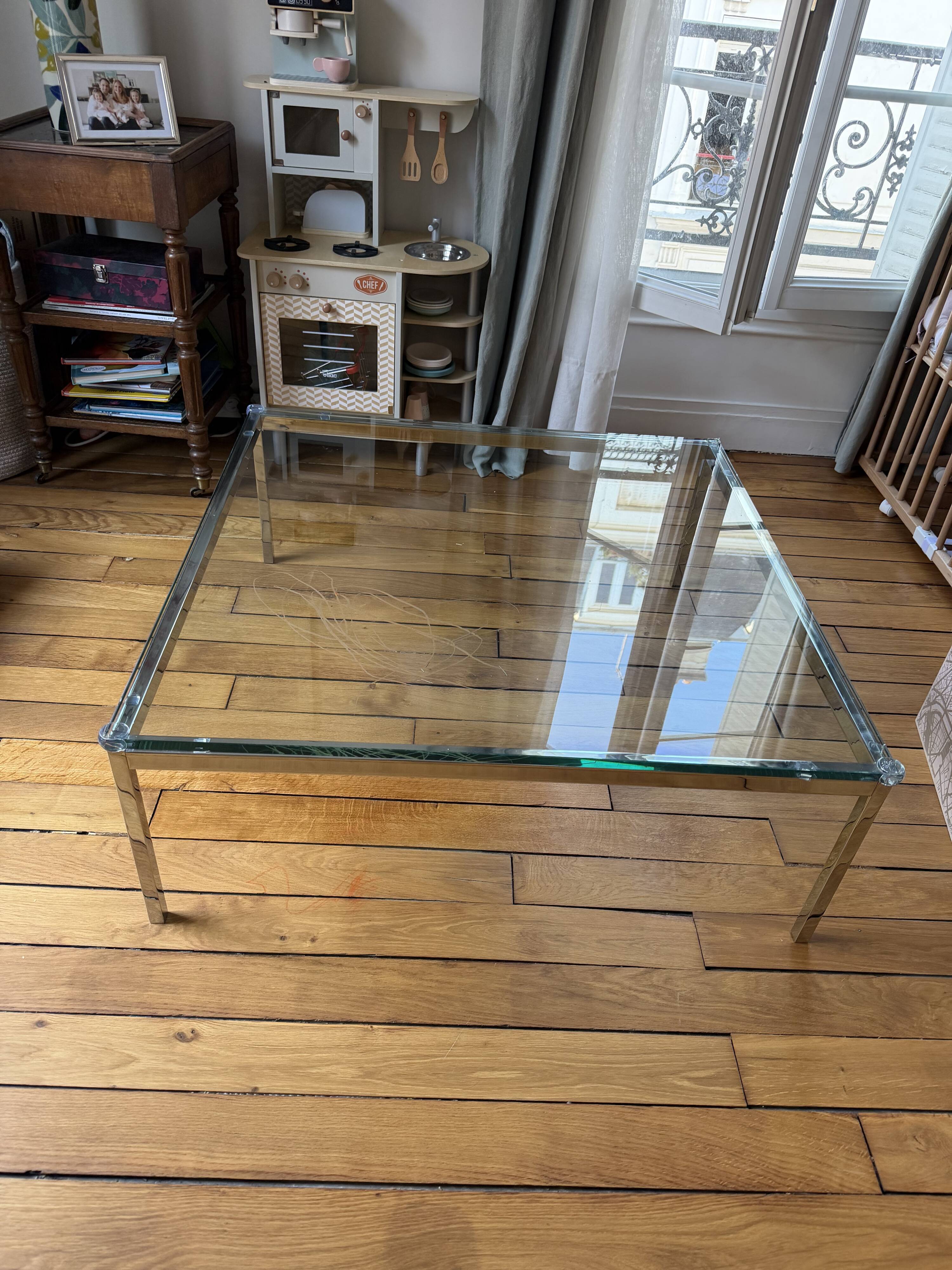 Florence Knoll coffee table 90x90cm