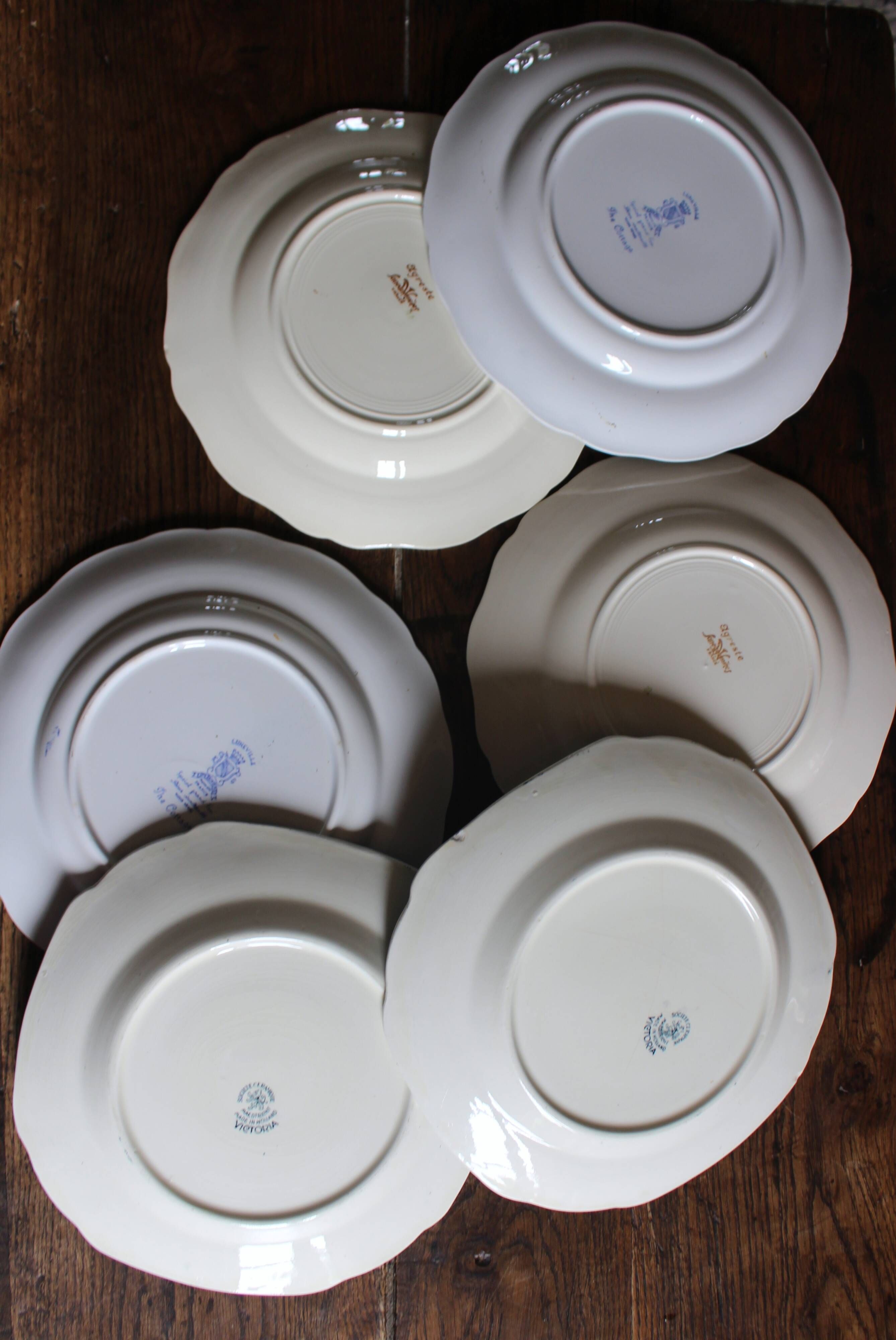 A set of 6 flat plates pairs Sarreguemines Lunéville Blue Flowers.