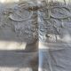 Drap en lin monogramme OB et broderie