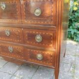 Louis XVI period walnut chest of drawers from the 18th century