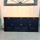 Ancien buffet de commerce