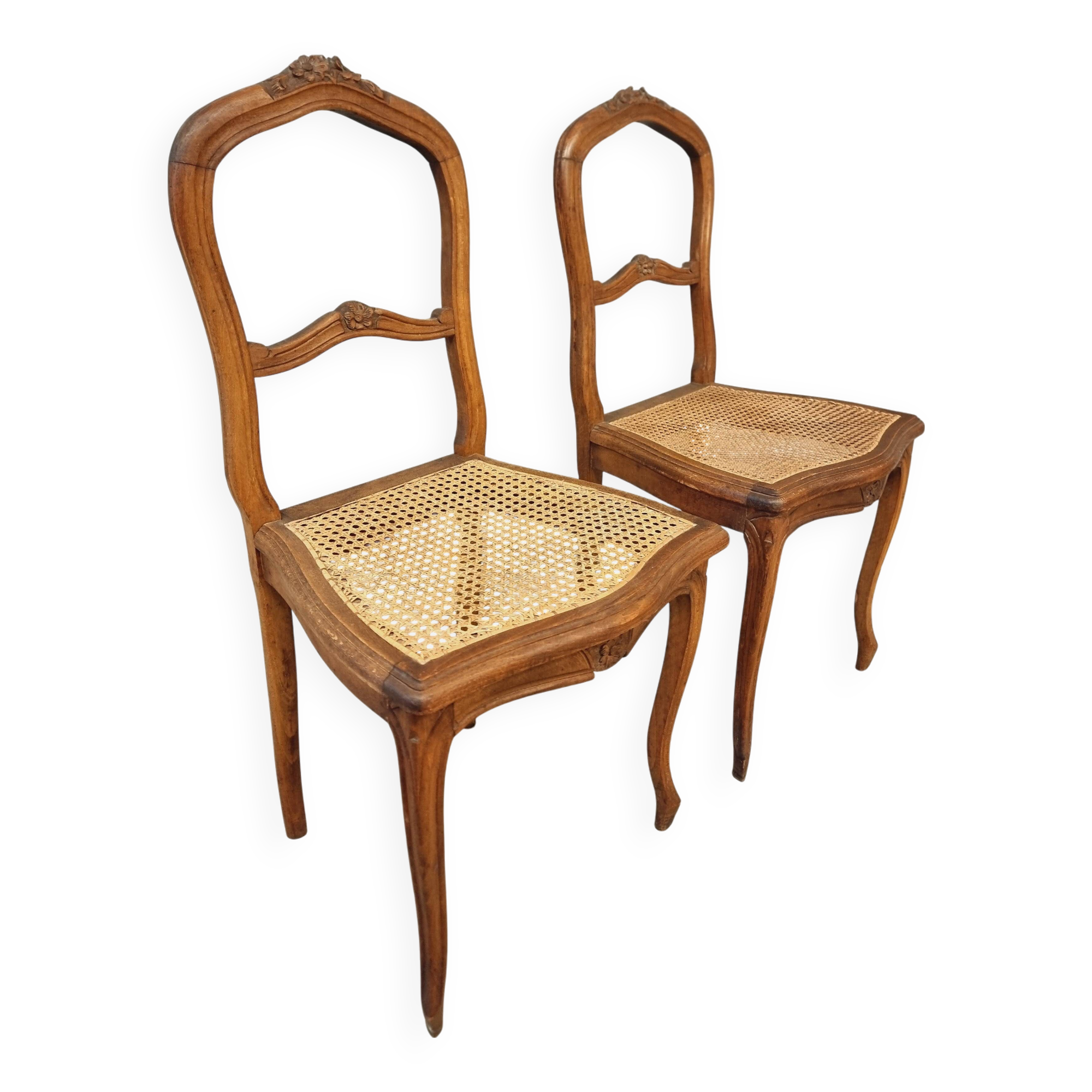 2 chaises anciennes françaises en hêtre et cannage
