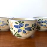 Porcelain tea bowls