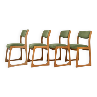Set of 4 Self sled chairs
