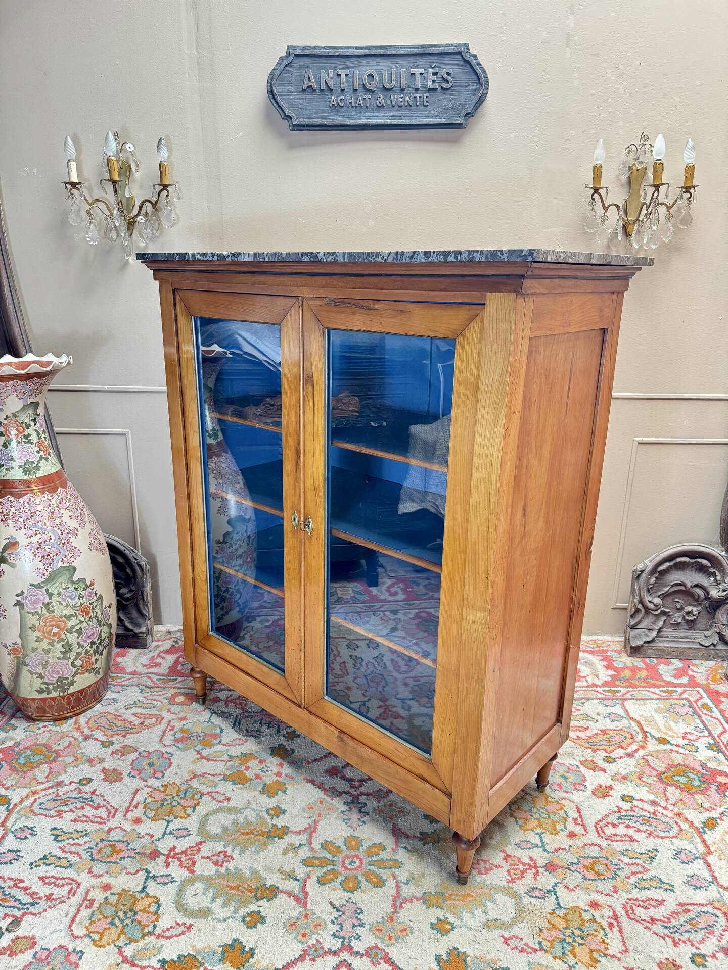 DISPLAY CABINET, CHERRY WOOD BOOKCASE IN DIRECTOIRE STYLE, 19TH CENTURY