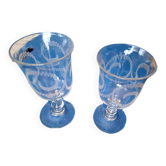2 verres à pied soufflés gravés décor de guirlandes XIX e