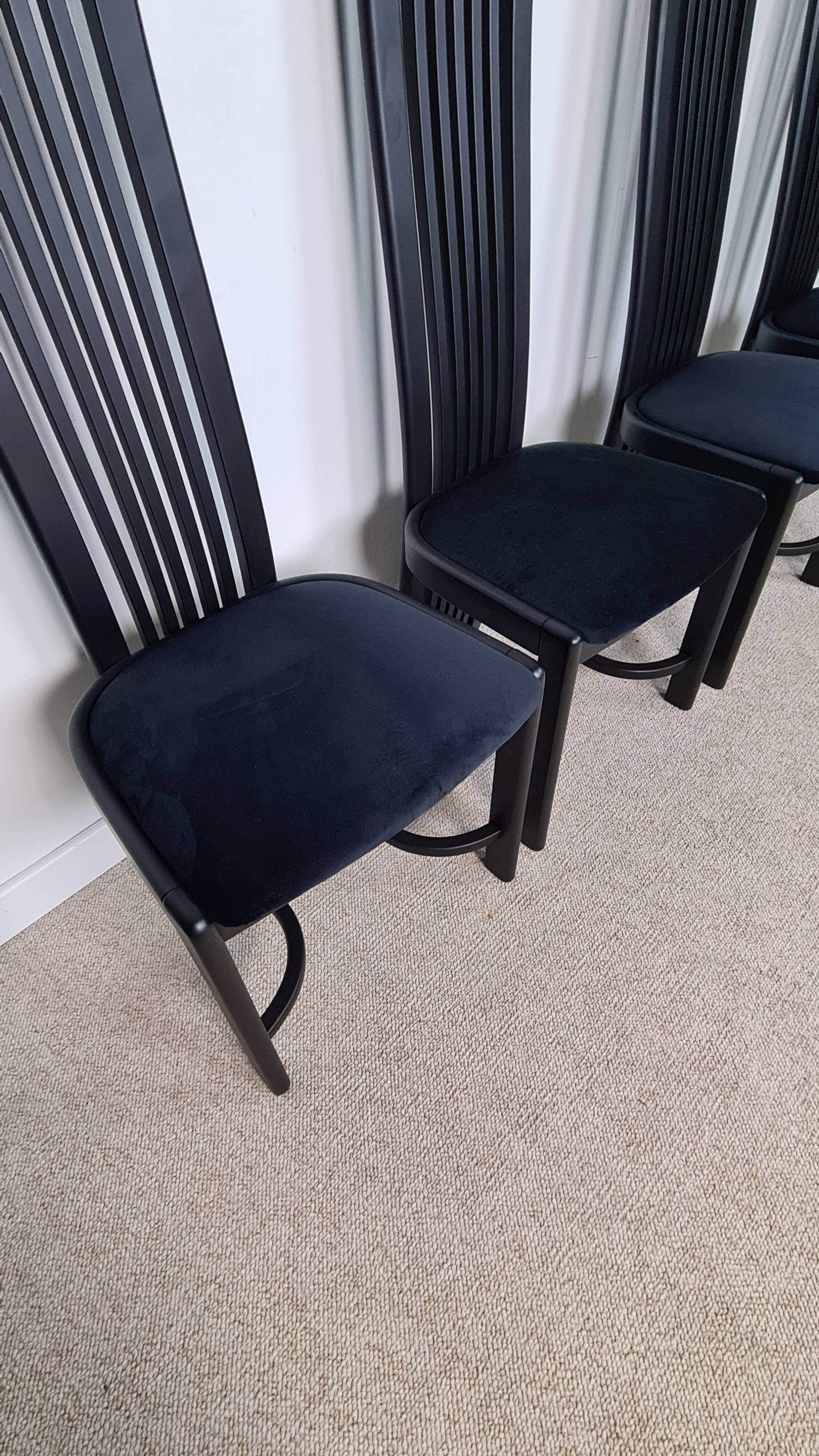 Set of four high "Slat back" chairs - Italian design 1980s
