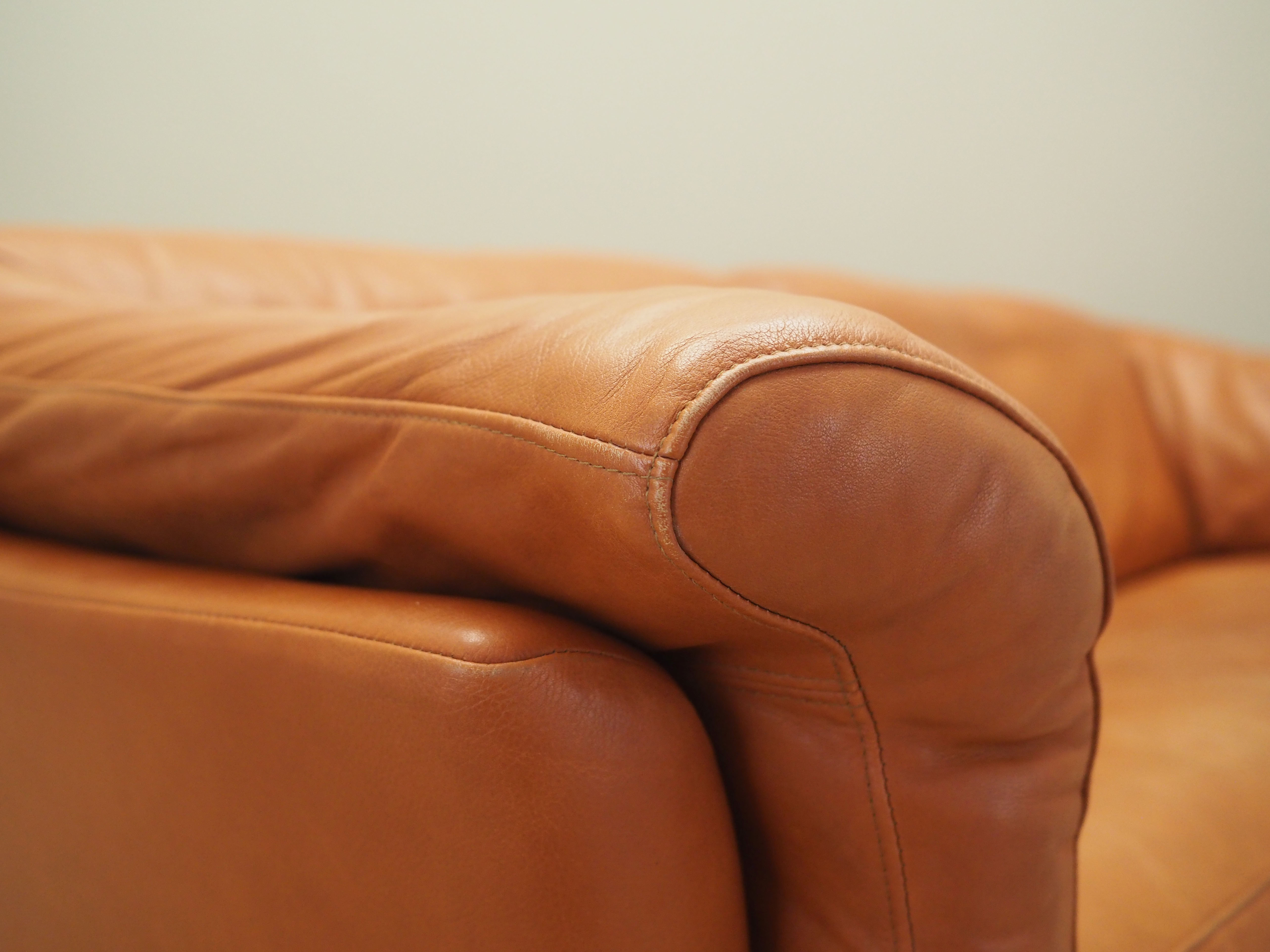 Leather sofa, danish design, 1960s, production: denmark