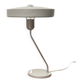 Lampe de table minimaliste modèle Romeo, design néerlandais de style mid-century moderne par Louis Kalff pour Philips, années 1960.