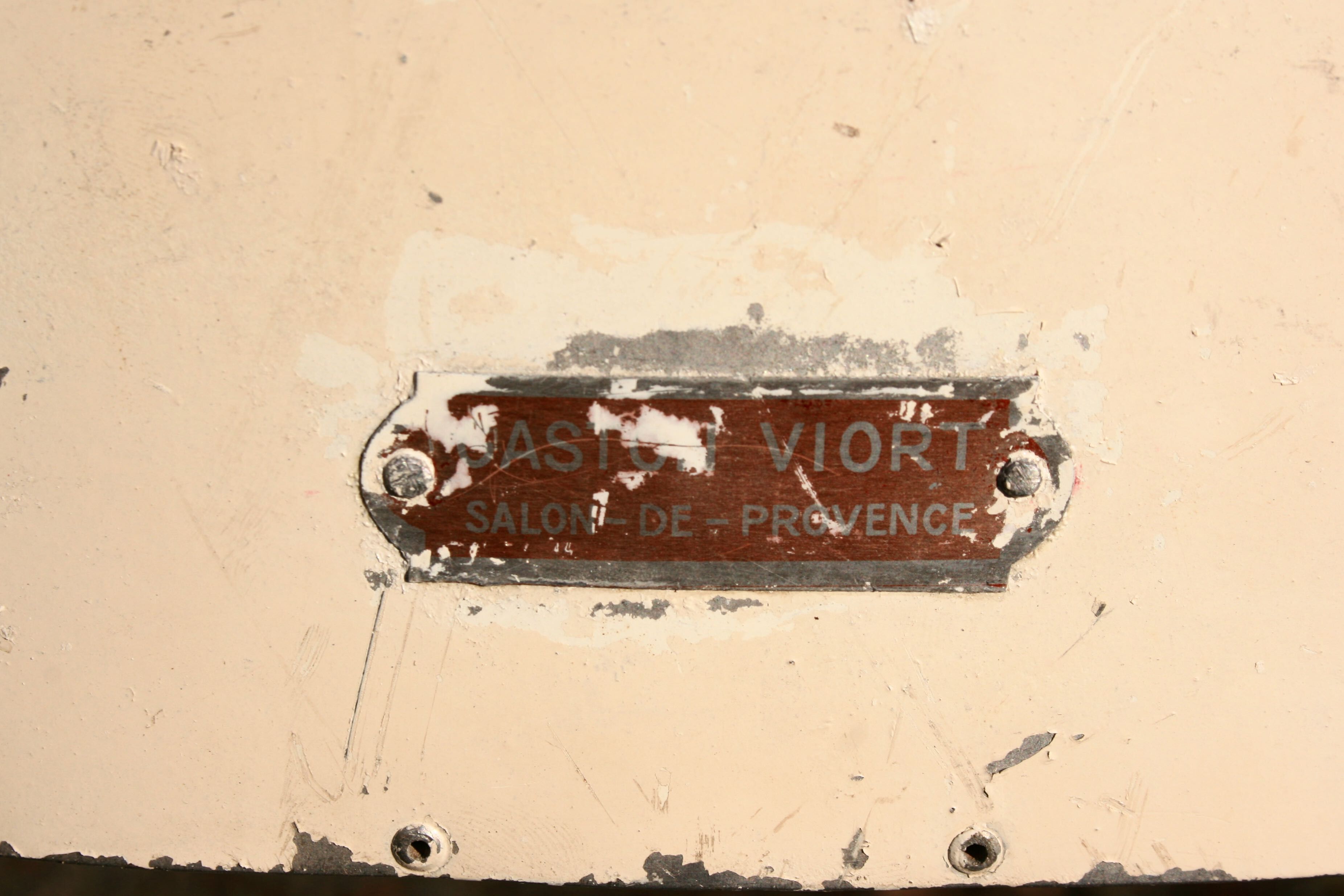 Set of 21 chairs Gaston Viort 1950 to Los Angeles.