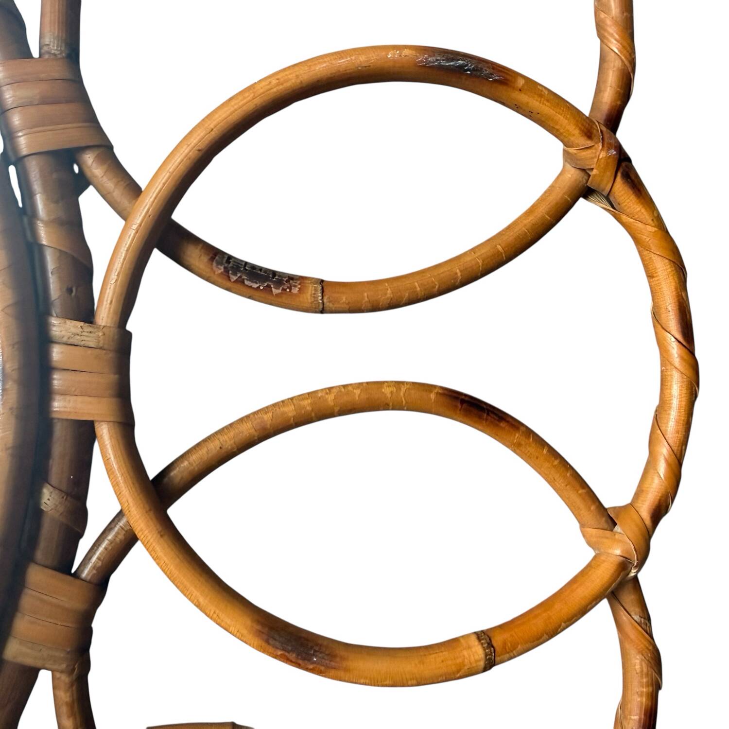 Round rattan mirror from the 1950s France