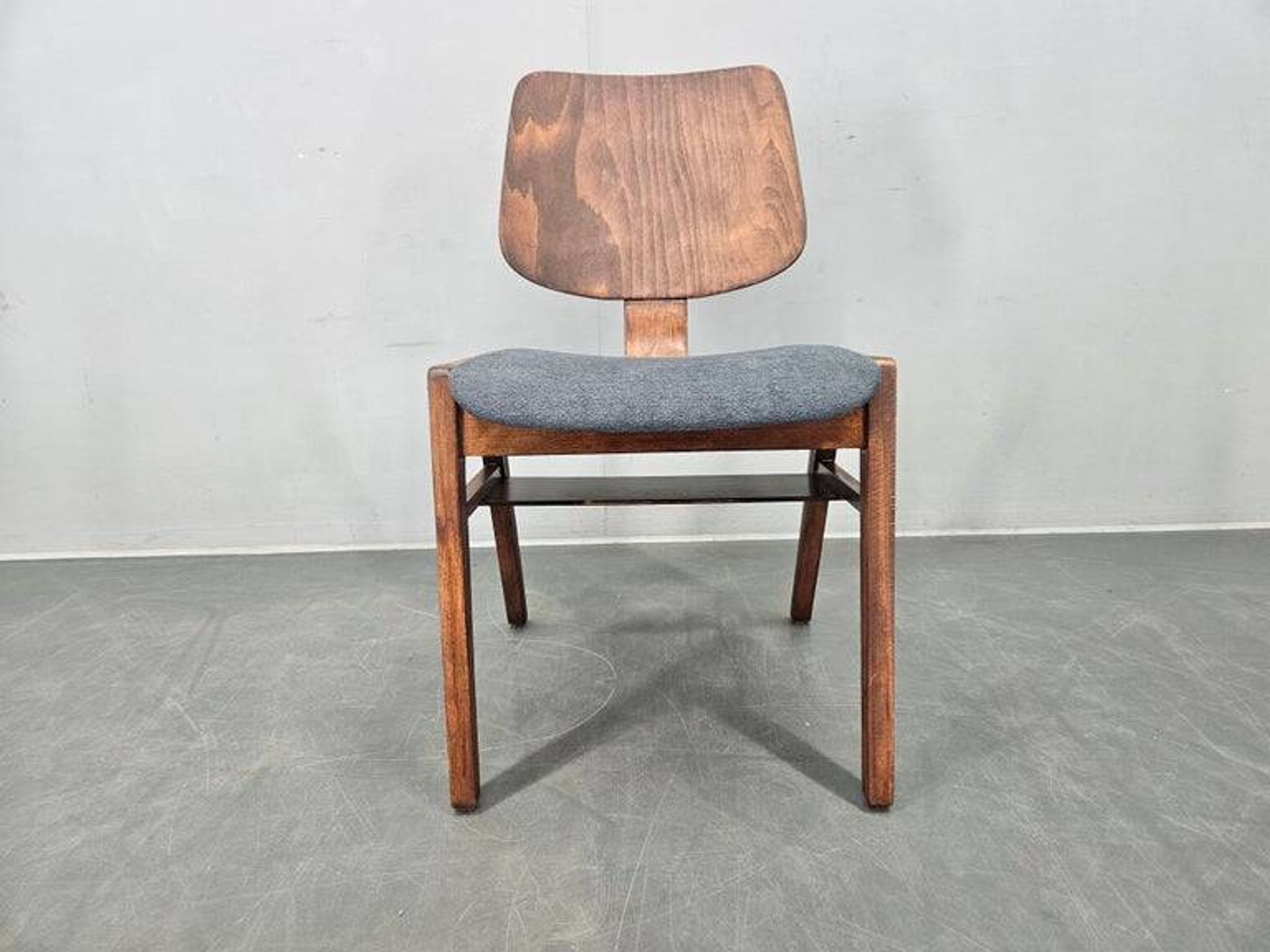 Rare mid-century dining chair in the style of Eames, up to 8 available, 1960s