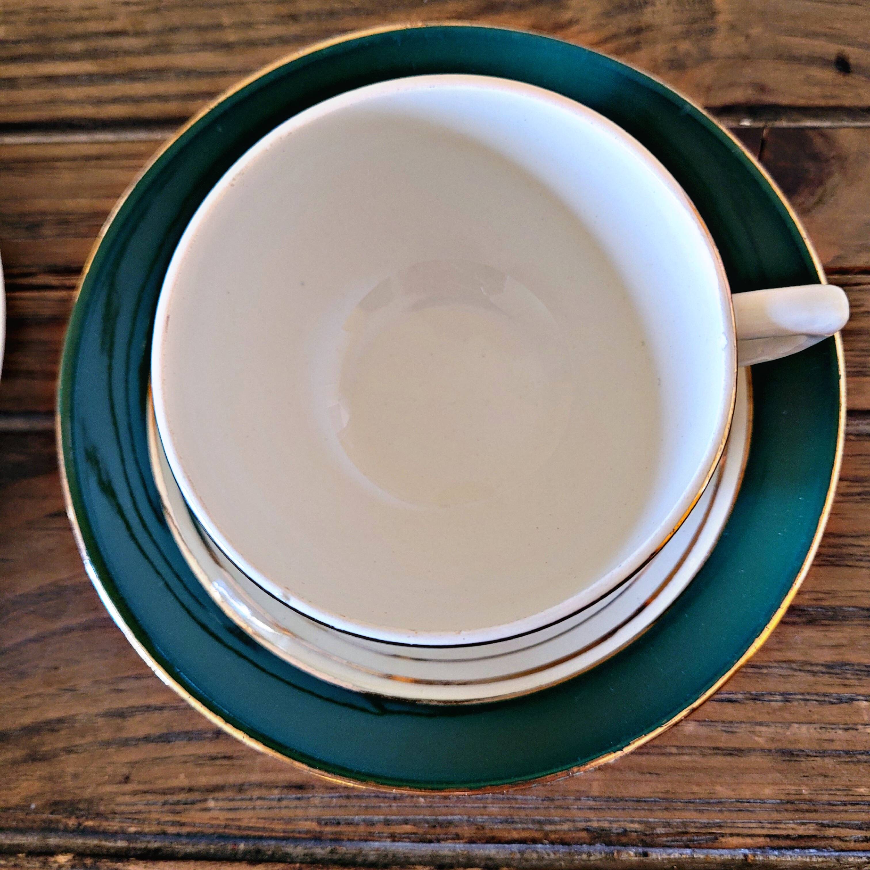 6 Digoin Sarreguemines green cups with gold trim (with saucers)