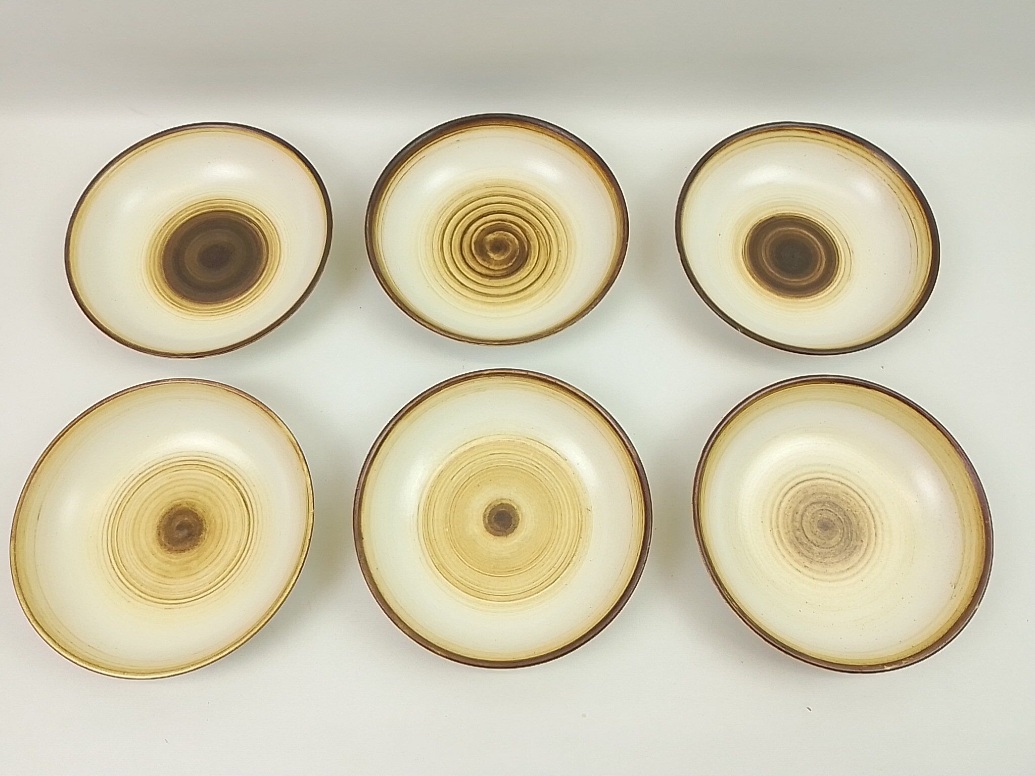 6 Longchamp soup plates