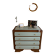 Commode vert pâle