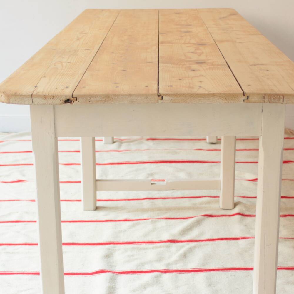 Farmhouse table