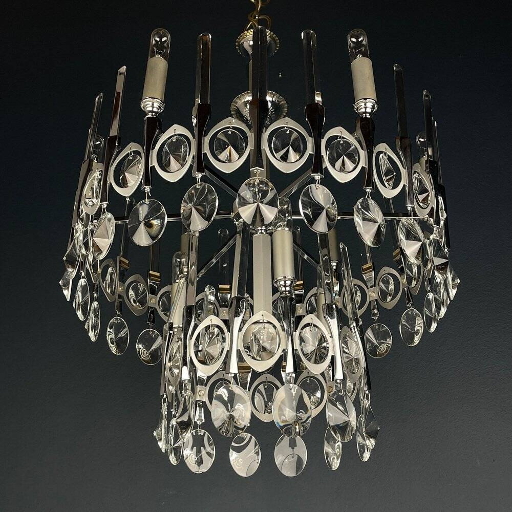 Classic glass chandelier from the mid-century by Gaetano Sciolari, Italy, 1970s.