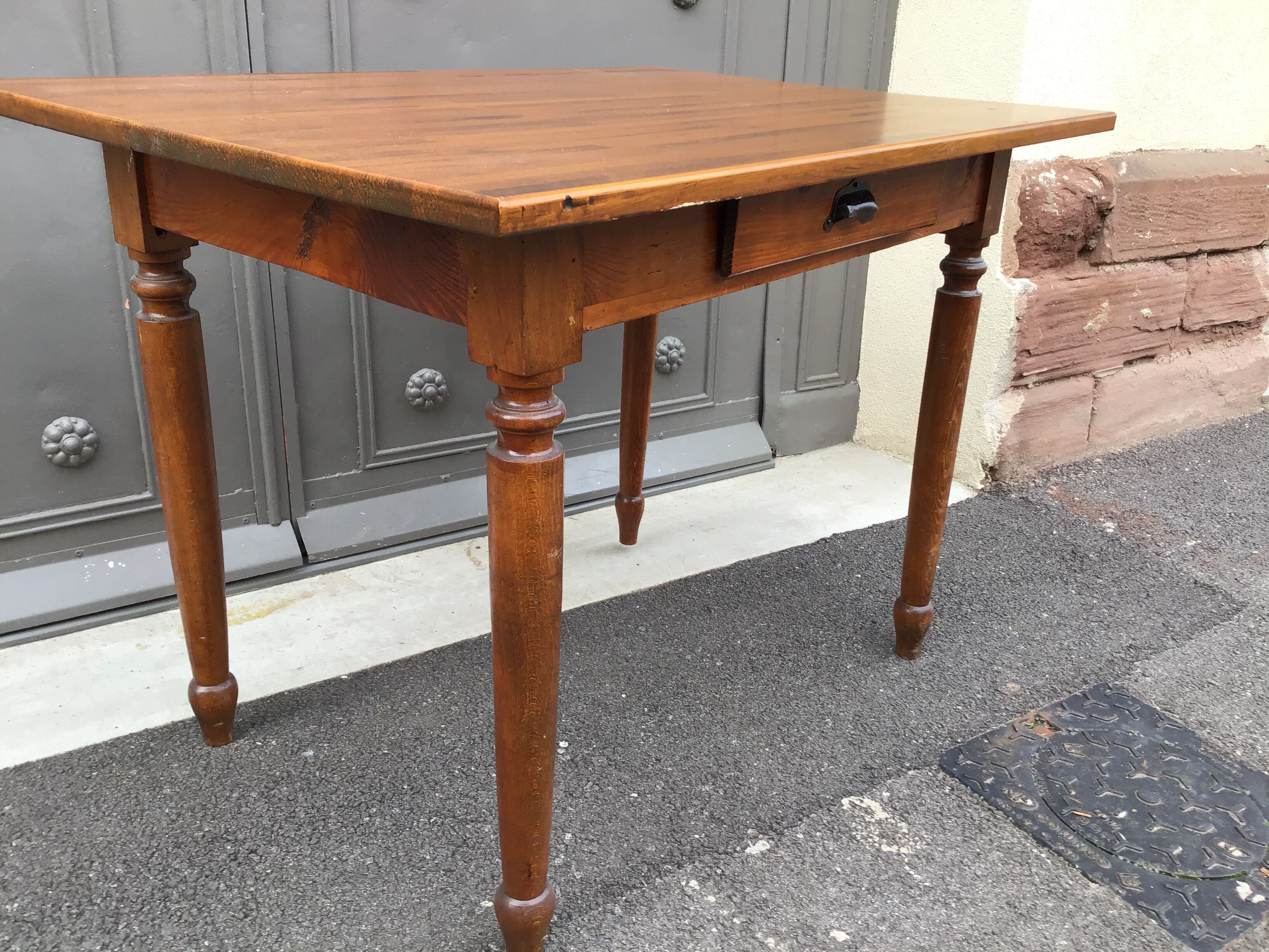 Vintage farm table 1950