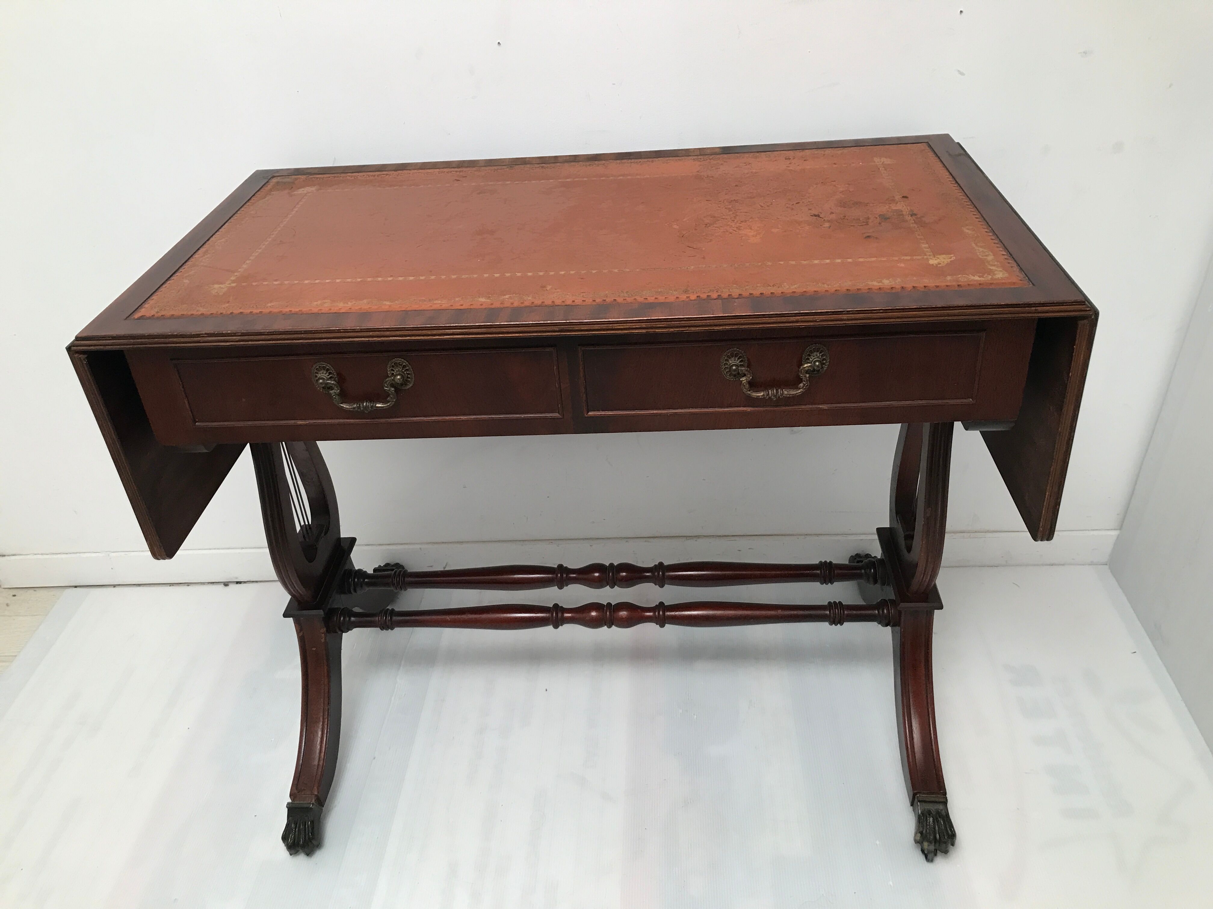 Wooden lyre english style desk