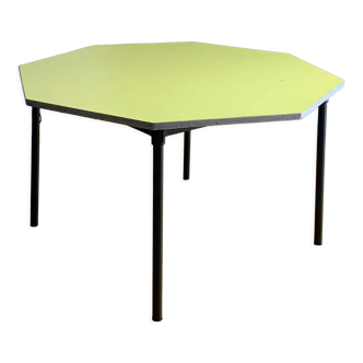 Octagonal canteen table