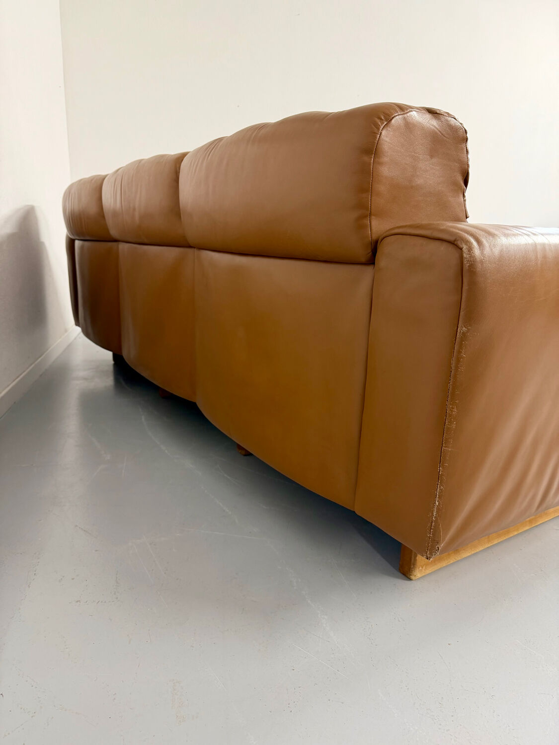 Vintage 1970s De Sede DS-40 camel leather 3-seater sofa