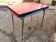 Table en formica rouge extensible années 70