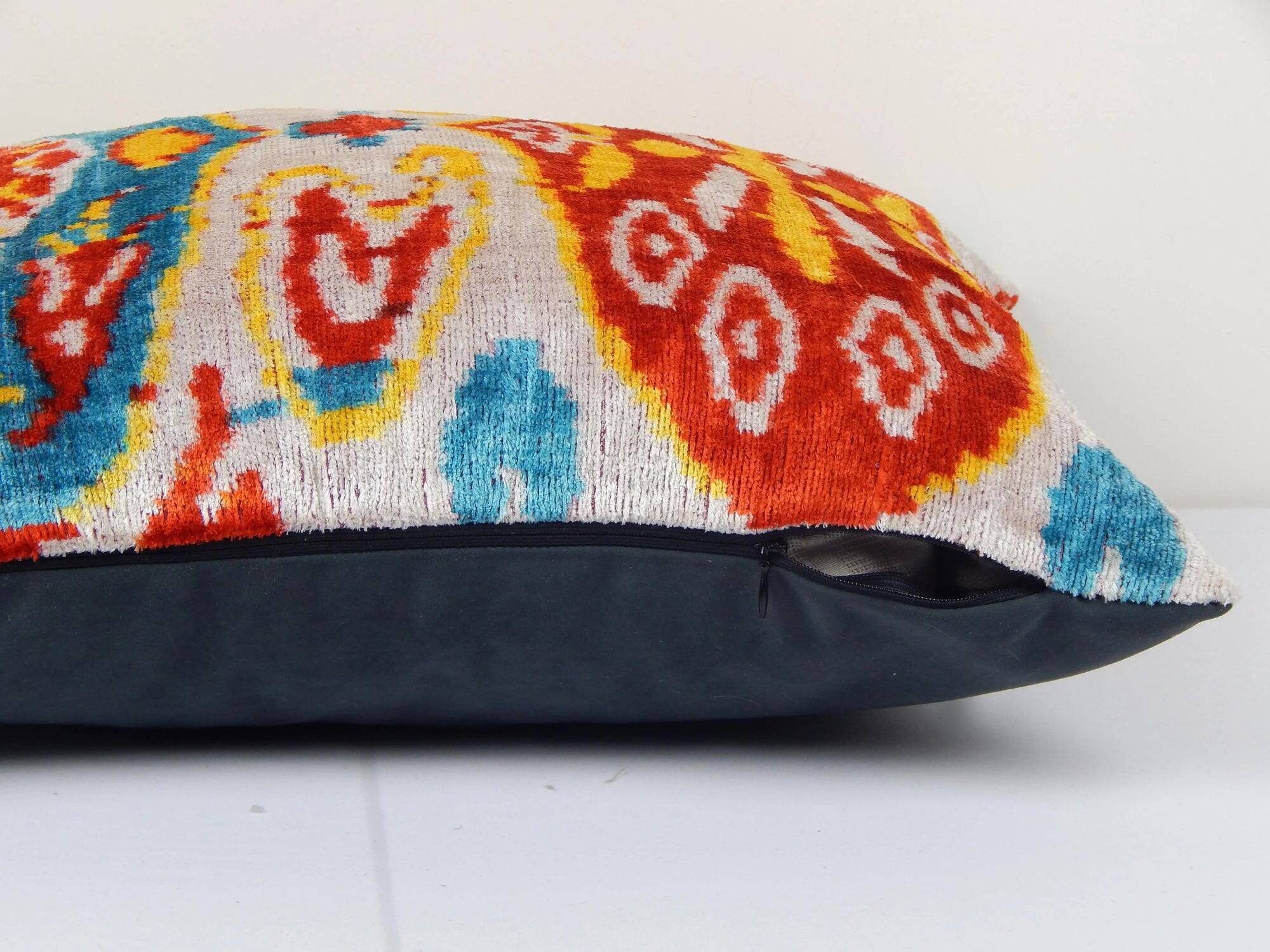 Vintage ikat cushion cover 51x41 cm