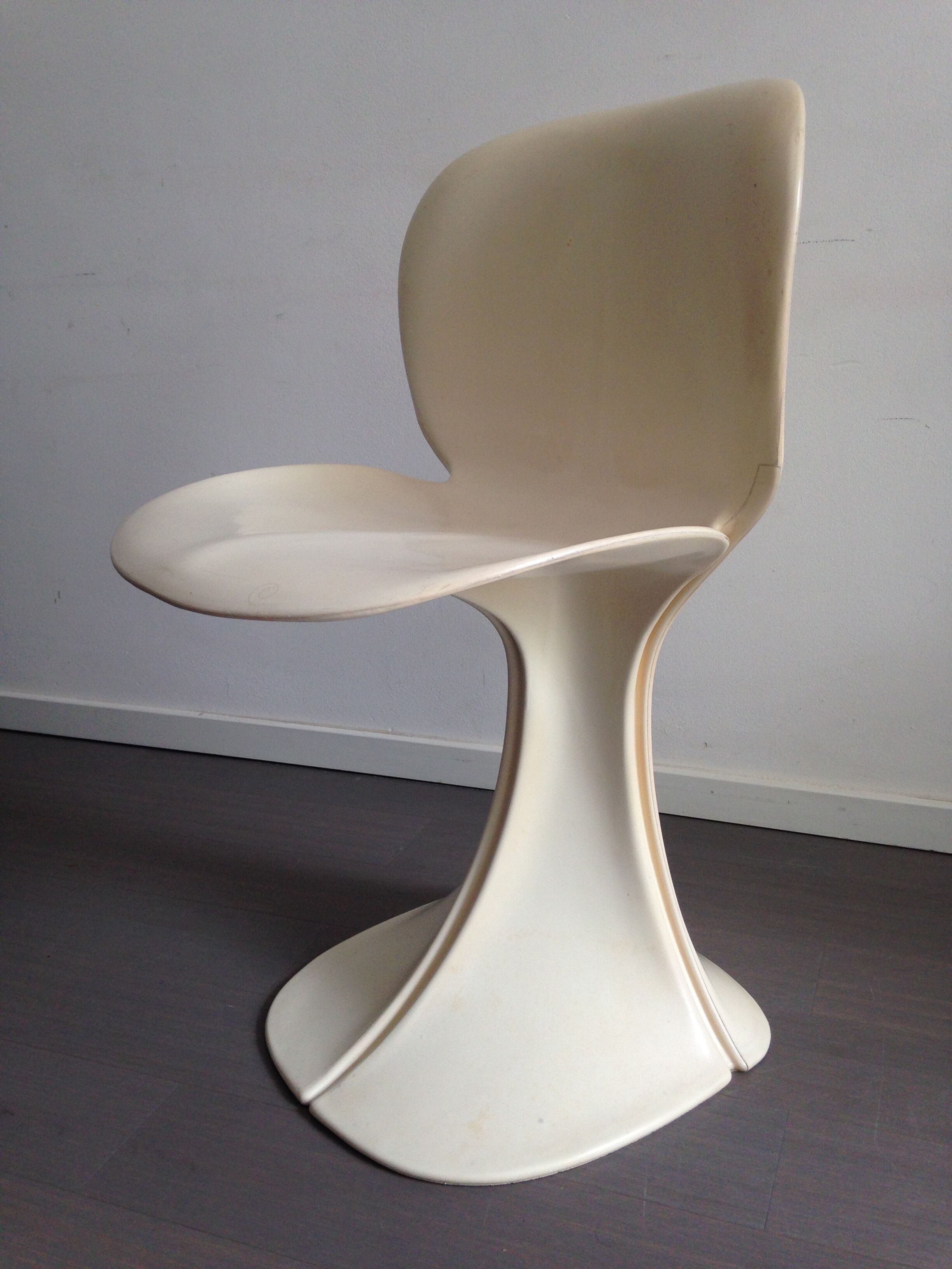 Pierre Paulin 8810 flower chair for Boro Belgium 1973
