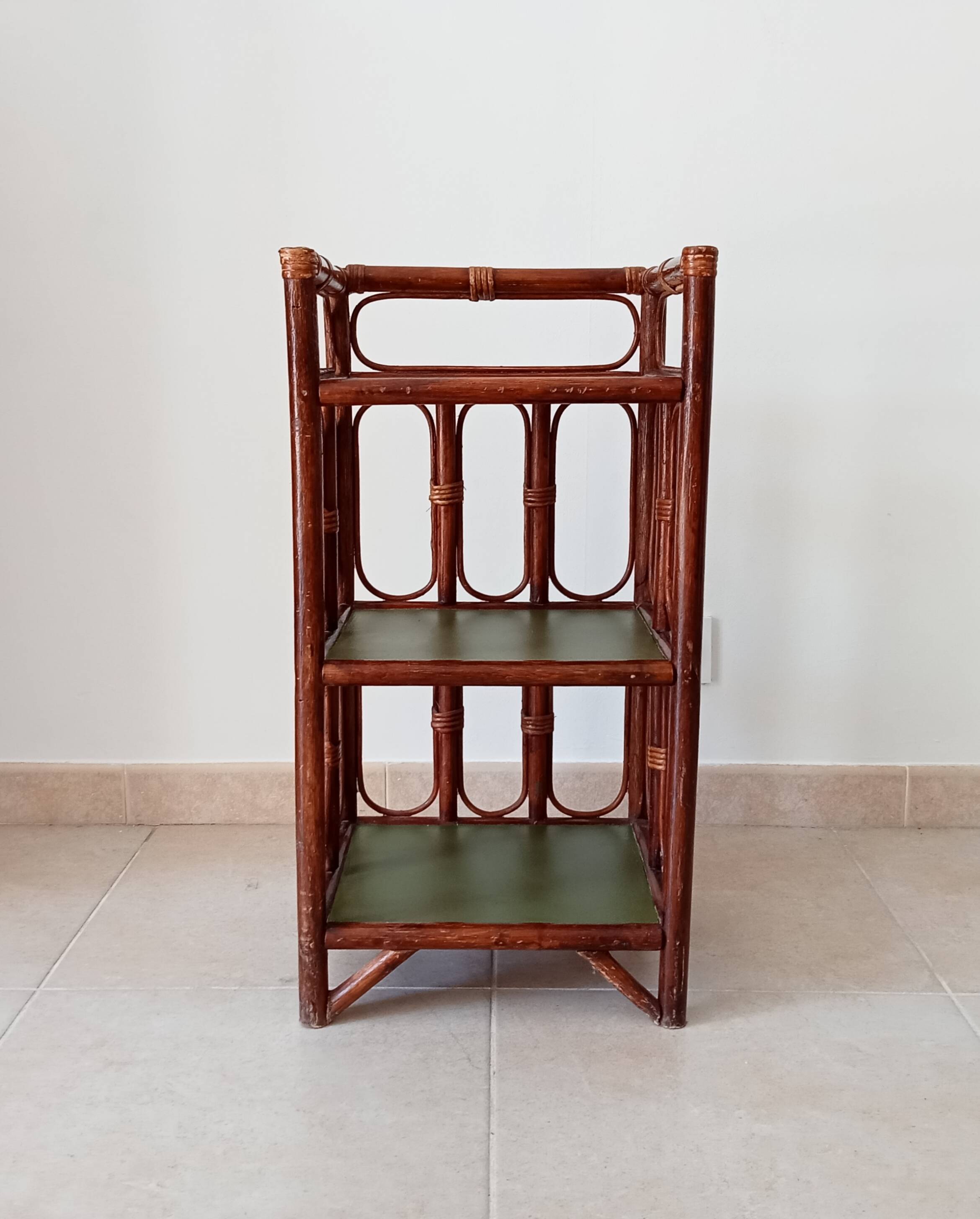 Vintage stand shelf in bamboo and rattan