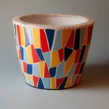 Ceramic vase decorated with modernist mosaic in trencadís style (Gaudí. Barcelona).