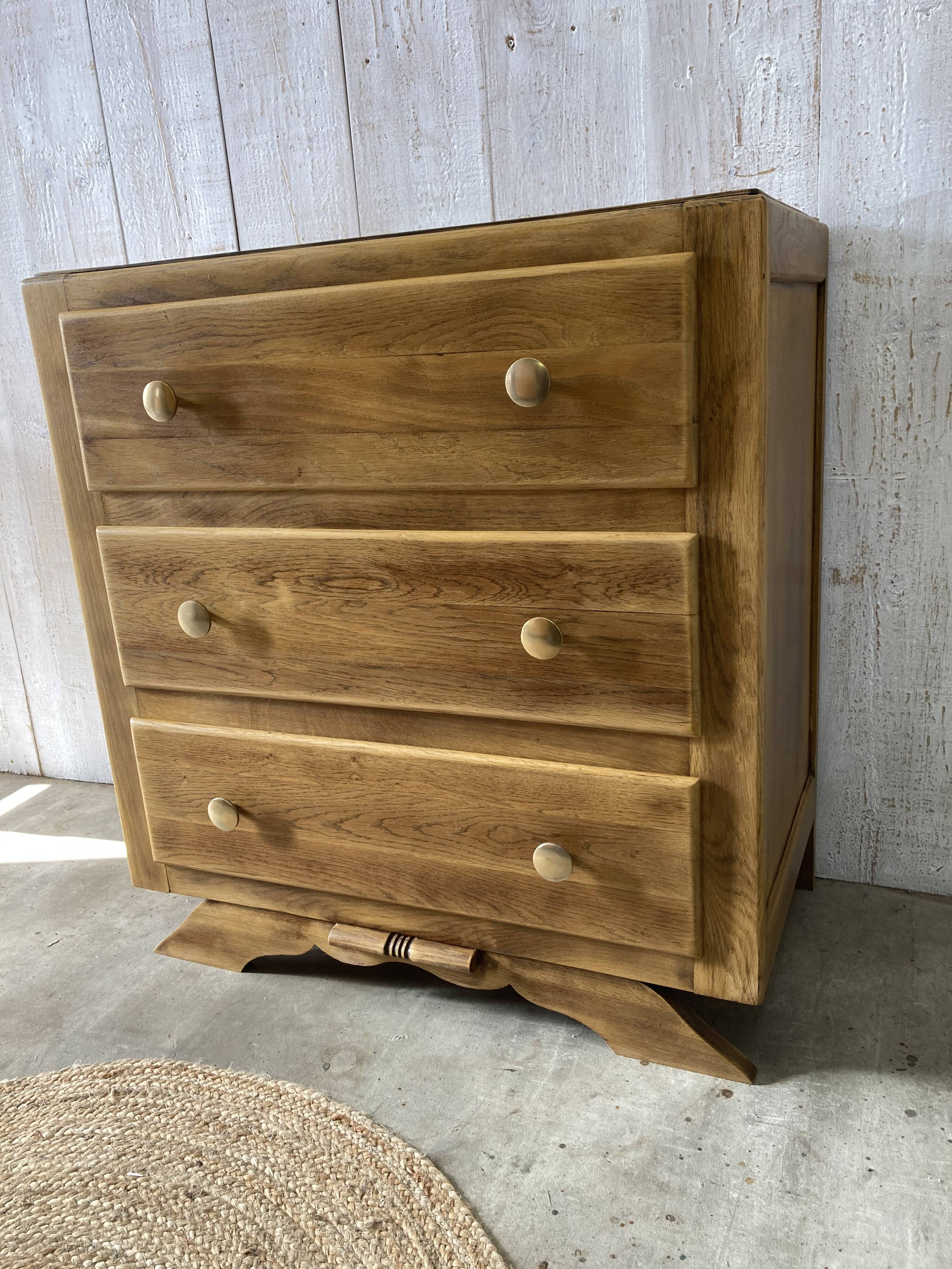 Vintage chest of drawers