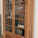 Large display case in solid walnut and oak