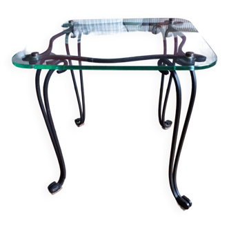 1950s coffee table in wrought iron and glass top