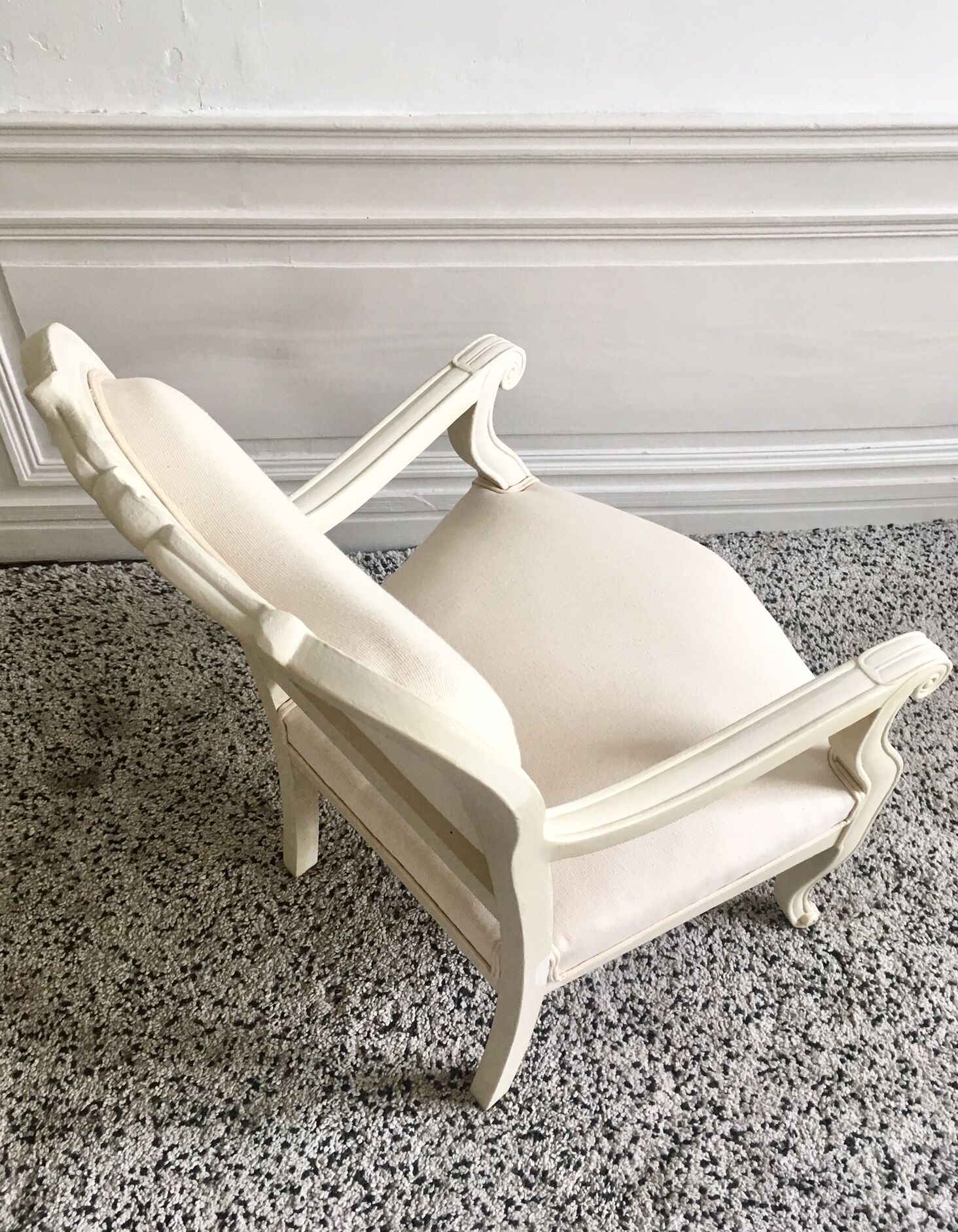 Old cabriolet chair "restored"
