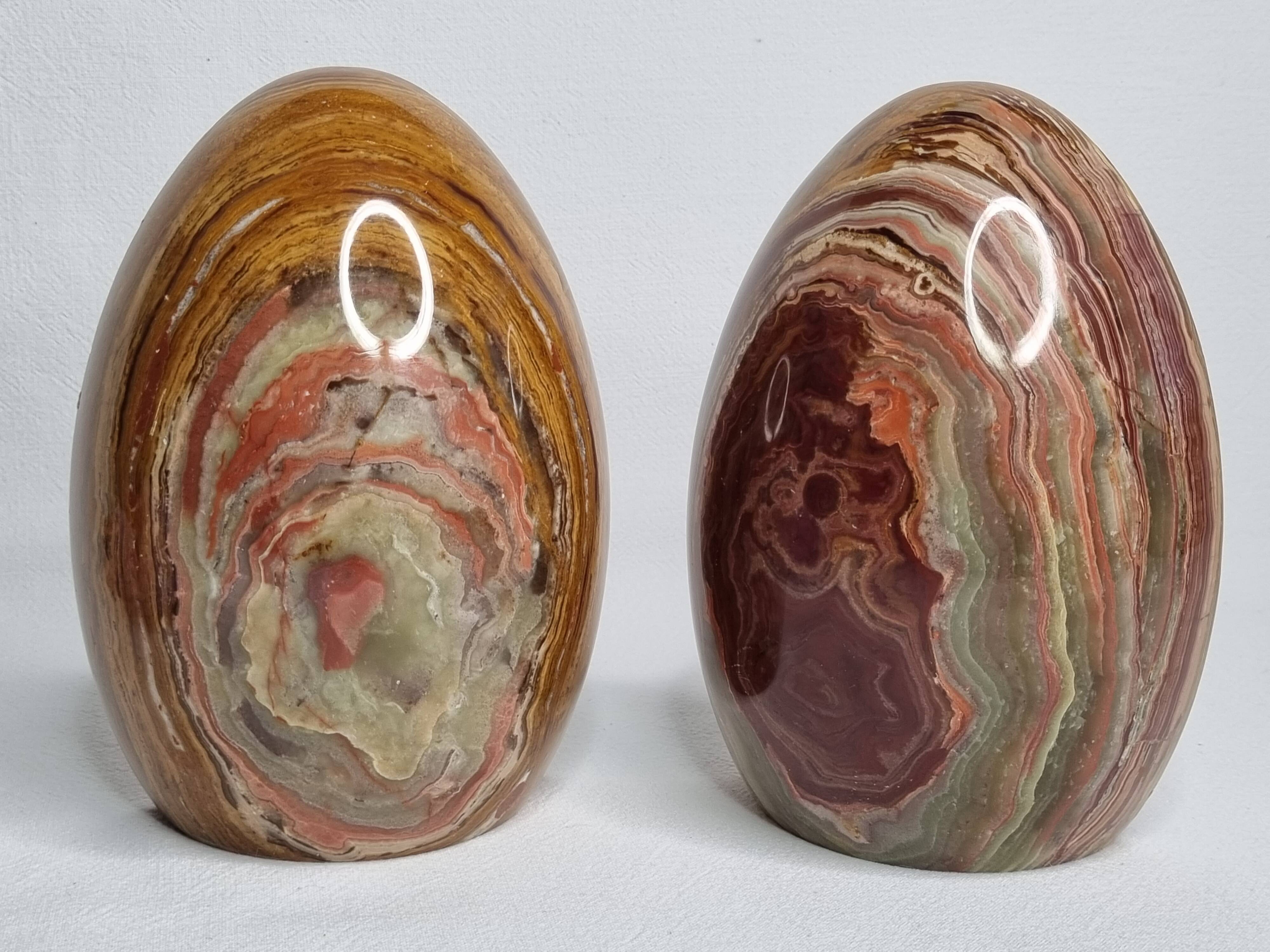 Vintage onyx marble bookends, ovoid shape, height 17 cm, 1970s