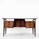 Bureau de direction danois du milieu du siècle en superbe palissandre. Vintage / Moderne / R
