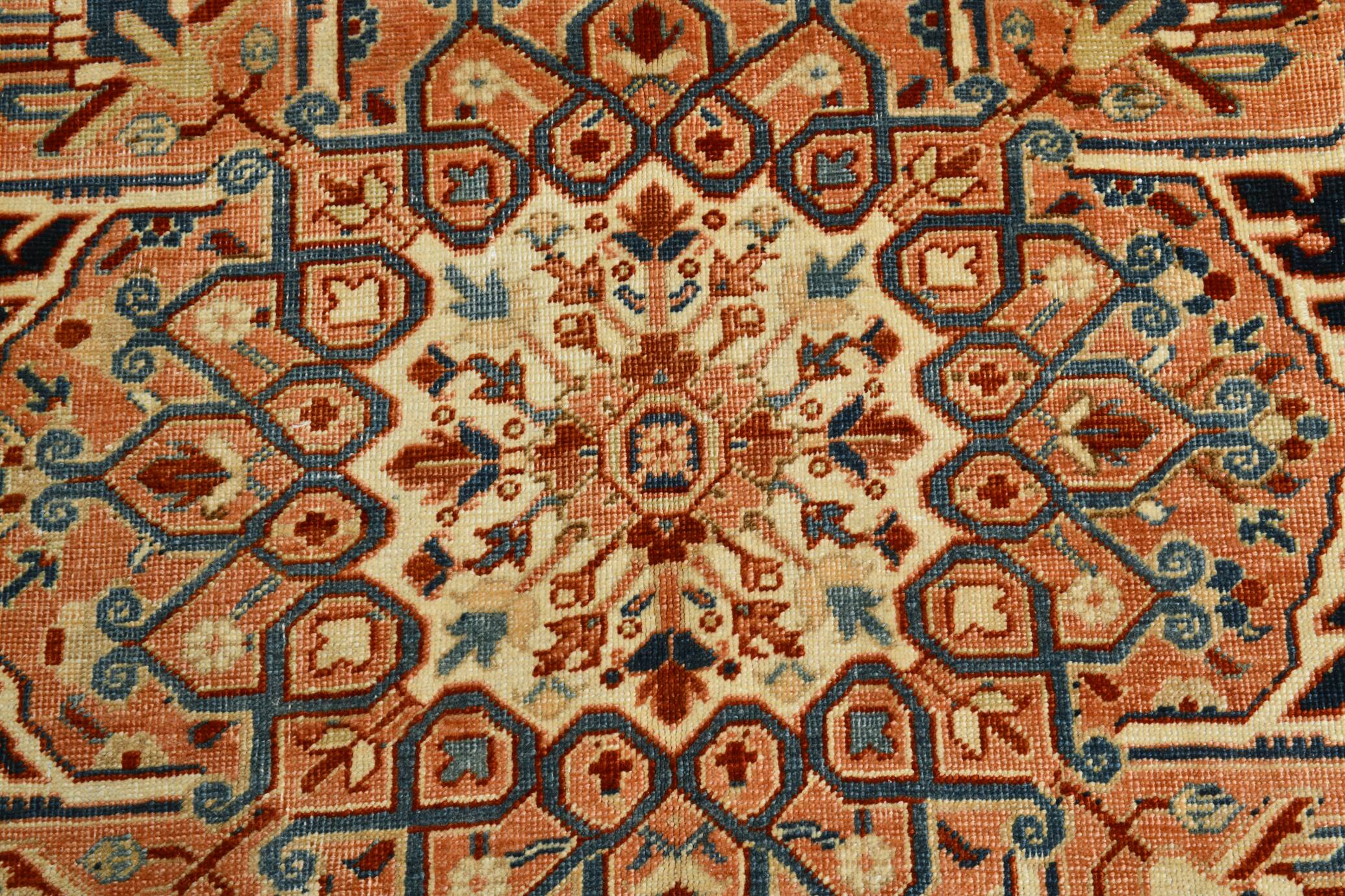 1960s Antique Red & Navy Blue Classic Persian Rug, 287x386Cm