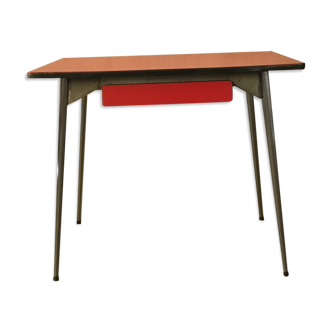 Table en formica