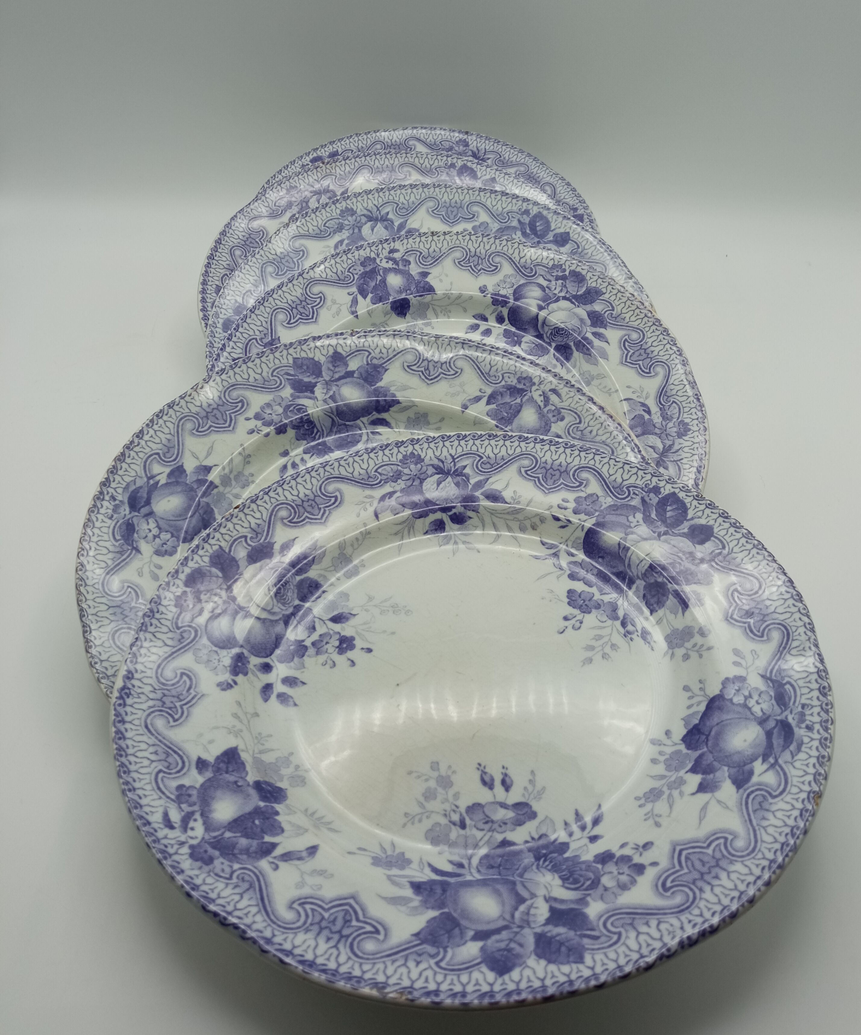 Six Creil Montereau dessert plates