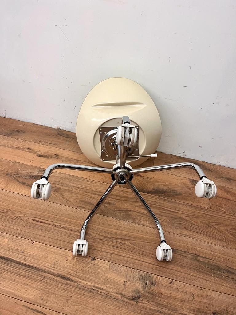 Armet Greta office chair