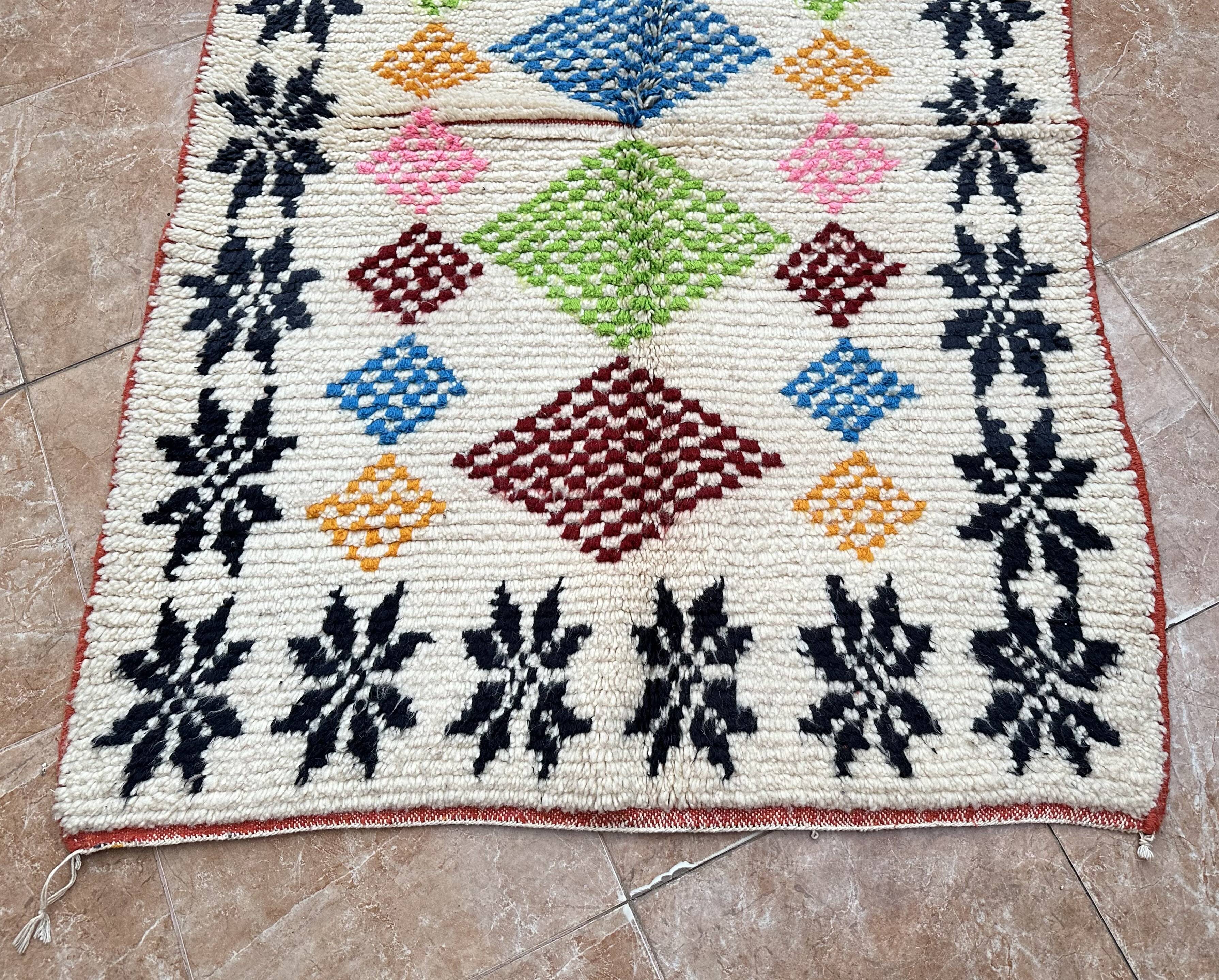 Moroccan Berber Rug Costum - Moroccan Wool Rug - New Azilal Rug - Beni Ouarain Style