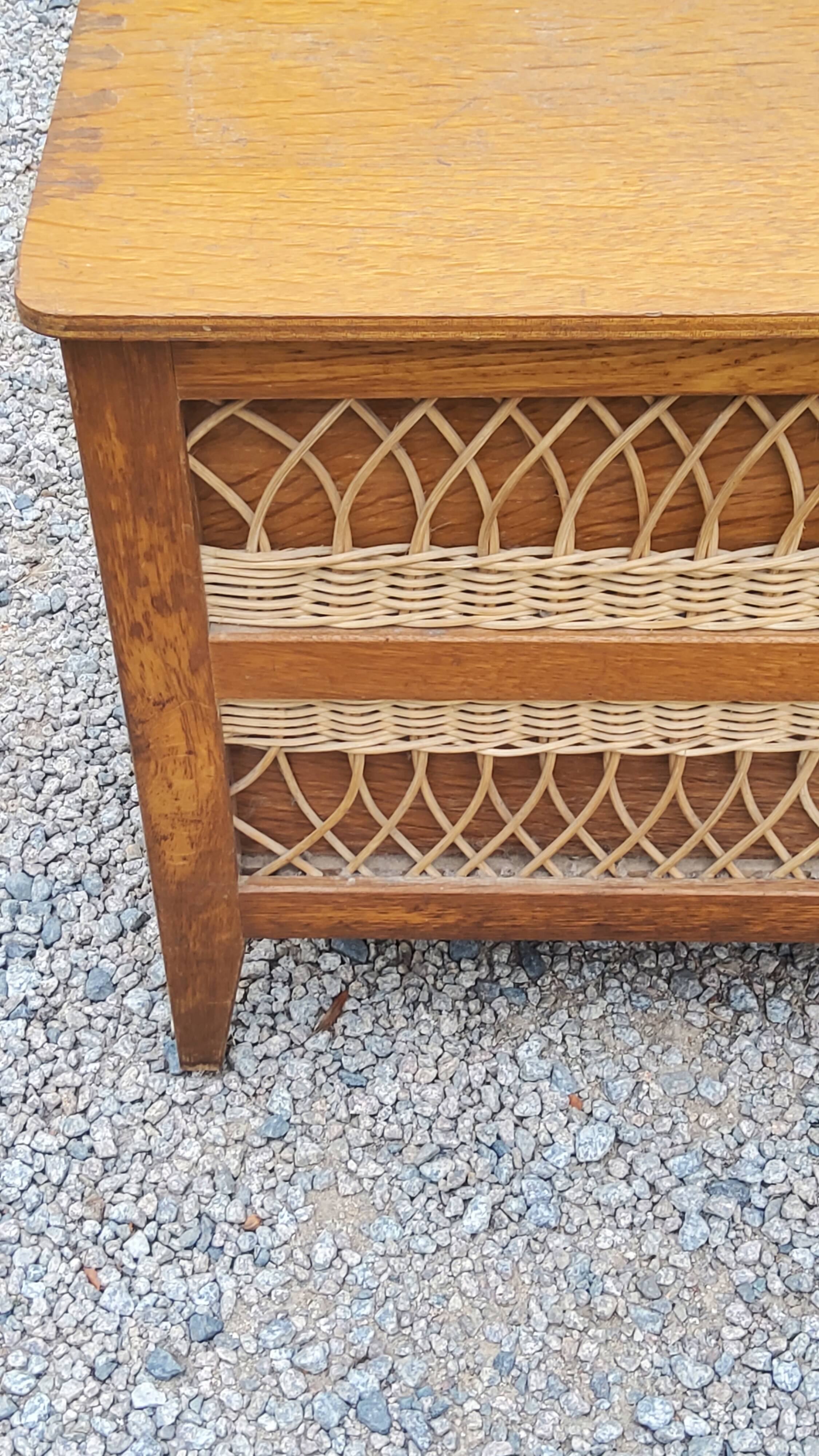 Vintage chest bench from the 50s in oak and rattan