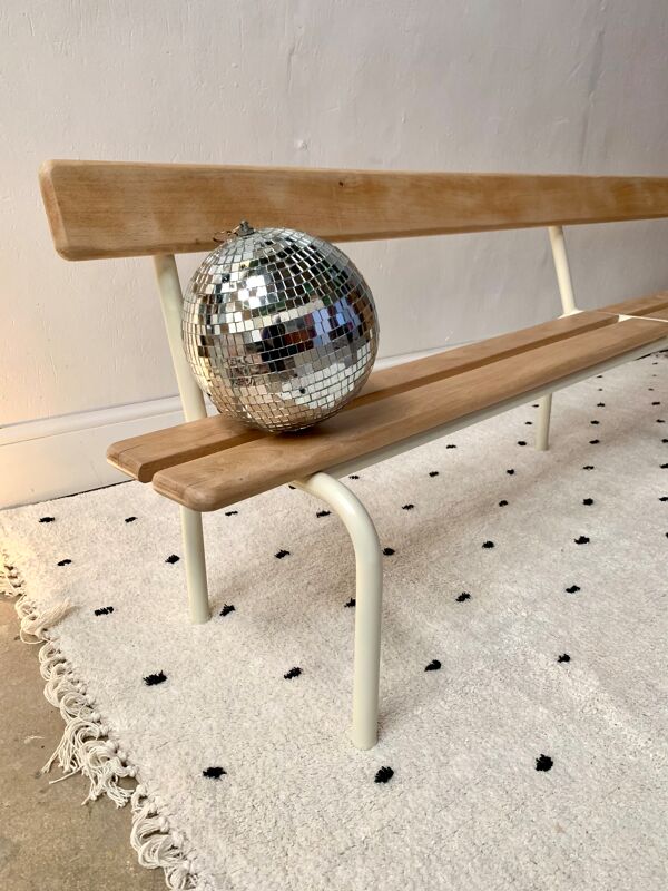 Banc d'école vintage