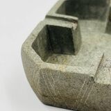 Mineral brutal ashtray