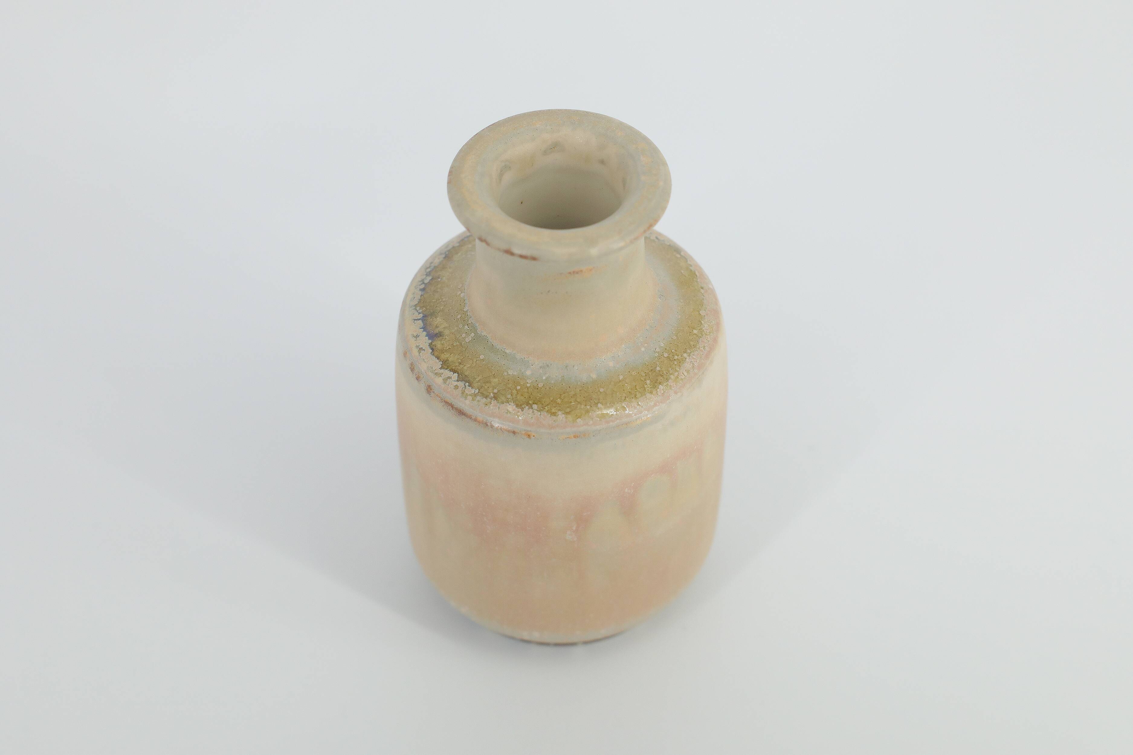 Small Mid-Century Scandinavian Modern Collectible Vase in Sandstone by Gunnar Borg for Höganäs
