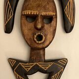 Masque africain en bois